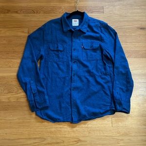 Levi’s Chambray Men’s Shirt - size L - Excellent Condition